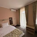 Leotar Hotell