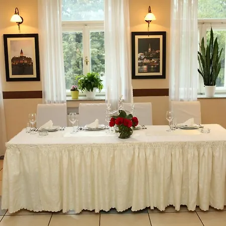 Hotel Leotar 4*