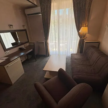 Leotar Hotell