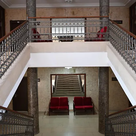 Hotel Leotar