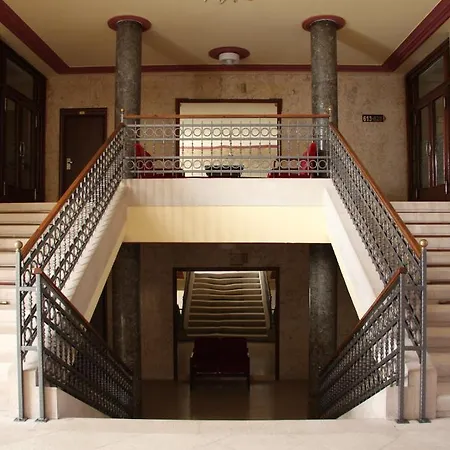 Leotar Hotel 4*