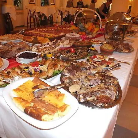 Leotar Hotel 4*